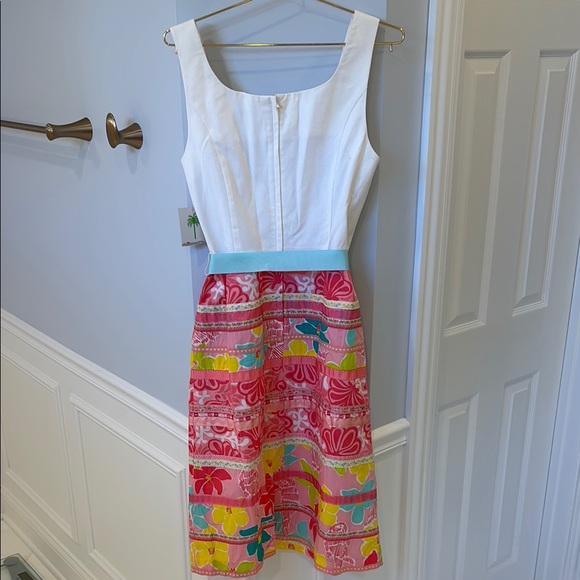 Lilly Pulitzer Pink and White Sleeveless Midi Sundress - Picture 3 of 3